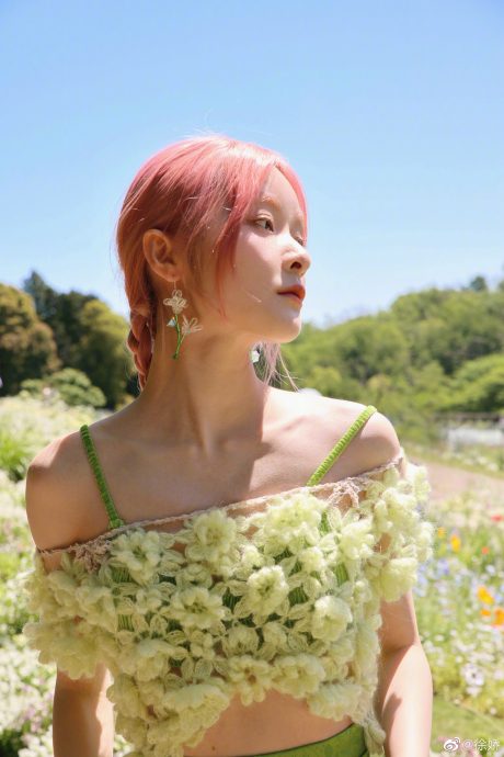 徐娇晒超狂成绩单 　全A上热搜网赞“好牛”