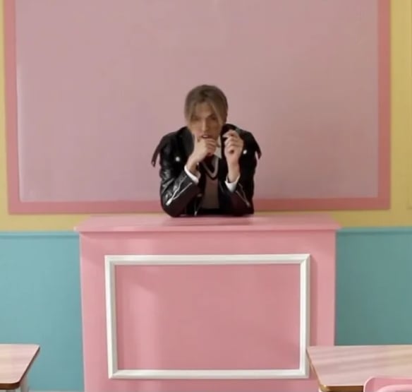 想整成BTS智旻 22岁男星动刀12次遭感染骤逝