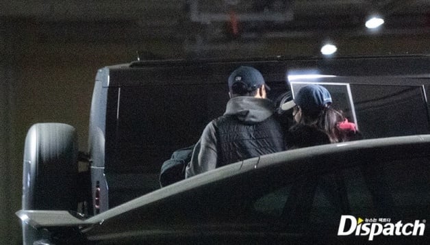 愚人节闪光弹|《黑暗》李到晛林智妍爆热恋 情侣装约会照成铁证