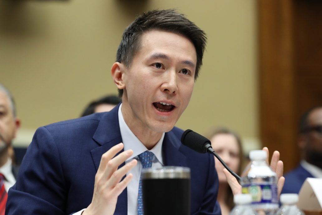 拚盘)2023年百大影响力人物:马斯克、TikTok周受资等入榜