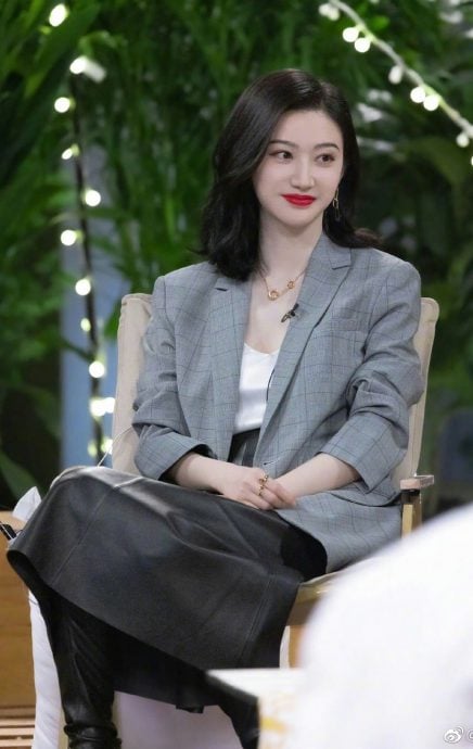 拿景甜私密视频抵债添锤? 张继科再被爆欠多名女星钱财