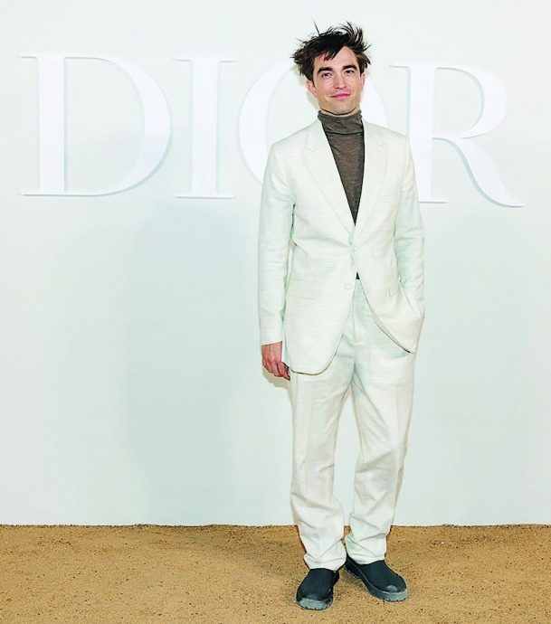 接拍奥斯卡导演赵婷恐怖片 罗拔柏汀森再演吸血僵尸