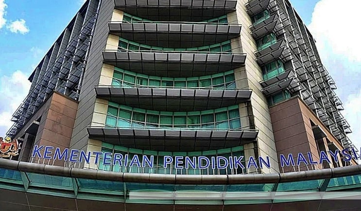  教育部设“吹哨者系统”  不满教师或校方可直投诉