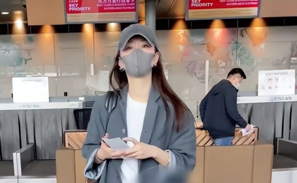 文章新女友酷似Angelababy 网调侃:渣男艳福无边