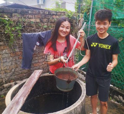 断水三天 民众出尽法宝“扑水”