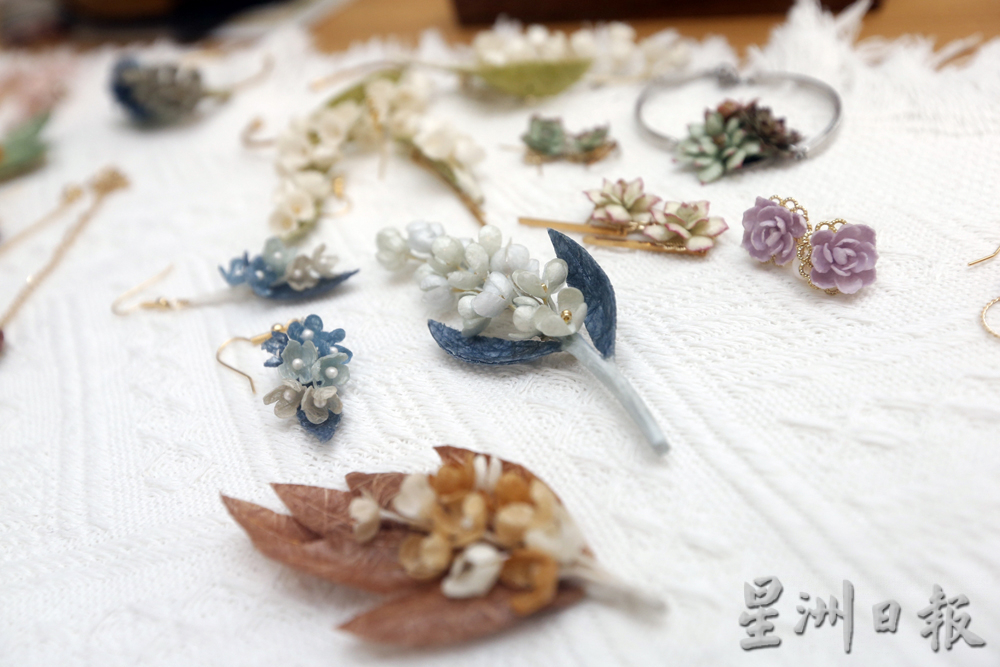 日本和纸造花 玩出惟妙惟肖花首饰