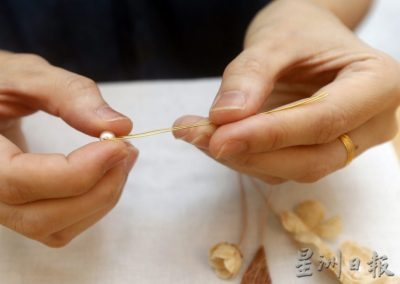 日本和纸造花 玩出惟妙惟肖花首饰