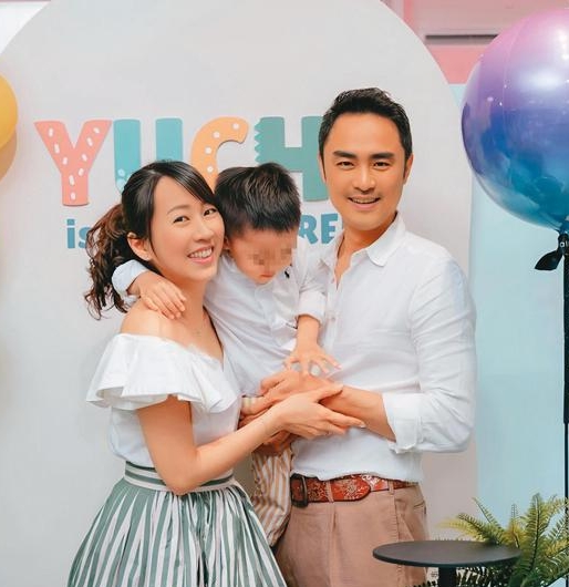 明道二胎性别曝光 陈乔恩抢当乾妈