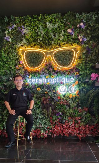 暖势力/免费的视力检测和光学服务