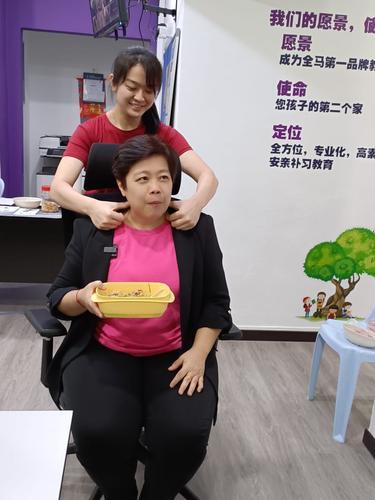 最长时间线上华文书写教学”马来西亚记录大全挑战