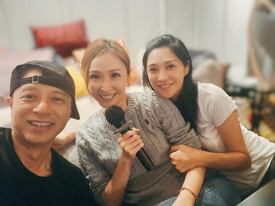 李克勤夫妇现身聚会 49岁卢淑仪状态宛如少女