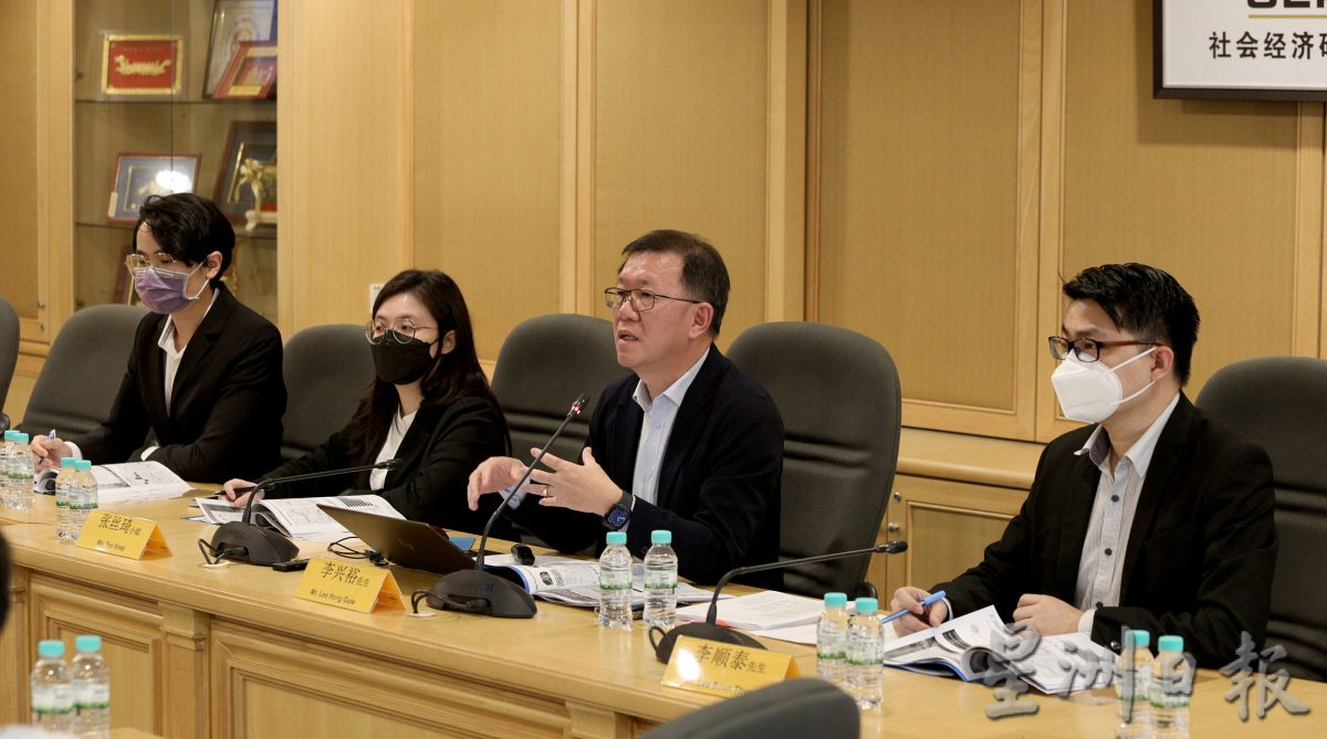 李兴裕：多项因素阻碍我国经济增长