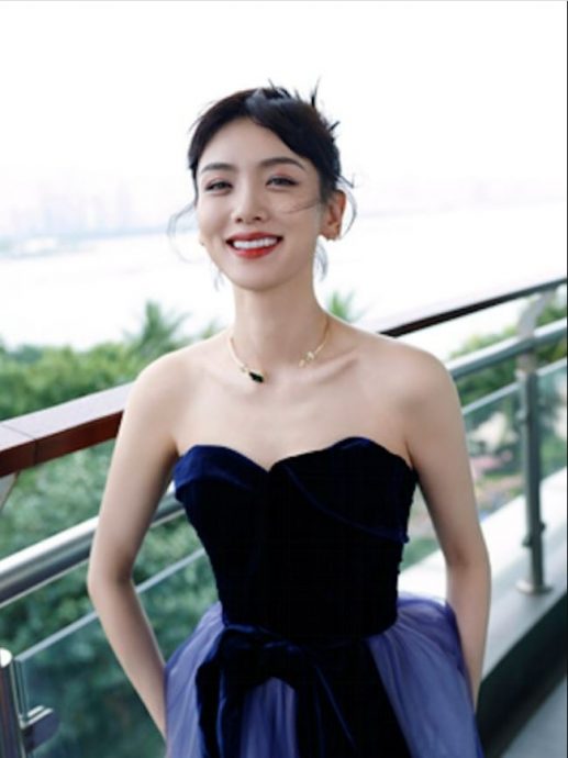 李晓峰刘恺威隔空放闪 小糯米送零食祝福?