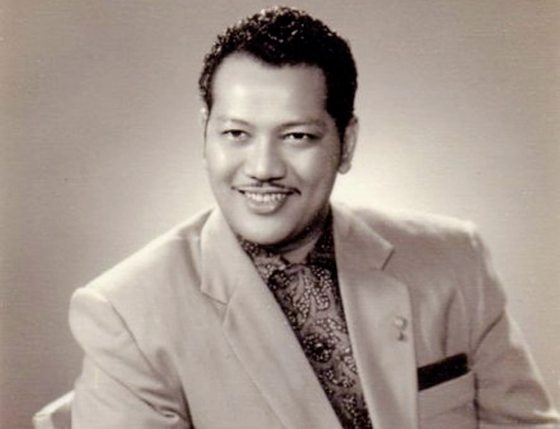 林佚／一边罢工 一边迎接开斋节