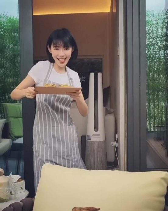 林明祯与姜涛为邻   新居入伙风骚扭腰摆臀迎贵宾