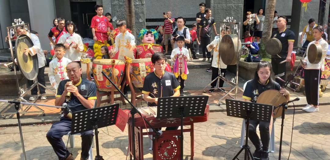 柔:为迎接“三月初三锣鼓响”暖身 陈旭年文化街“潮味十足”
