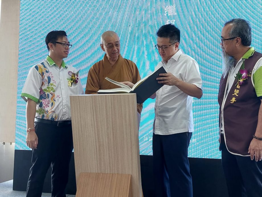 柔:新闻: 刘镇东:改变公共政策看法 佛教界应多表明课题立场