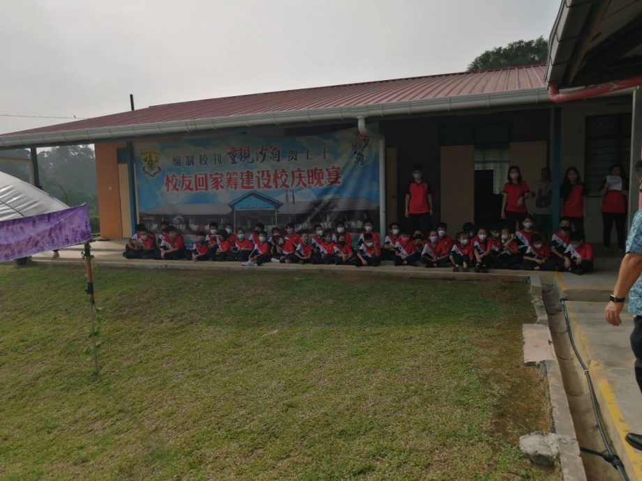 柔:新闻:沙翁华小“菜翁苑”启用 推广绿色校园计划