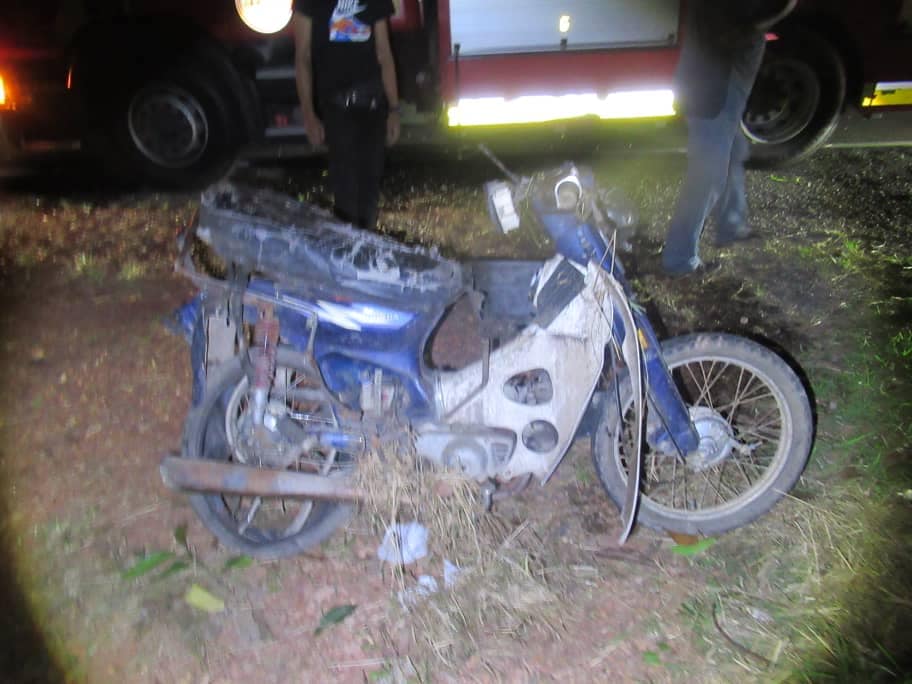 柔:新闻:笨珍路死亡车祸,摩托被车撞 骑士当场毙命