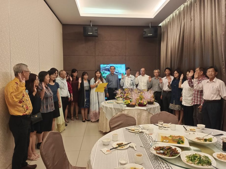柔:社团次头新闻:居銮艺术协会新届理事就职典礼