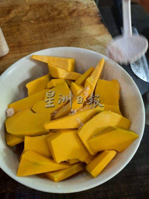 食客指路:喜欢下厨的男人,颜俊秋追求原汁原味