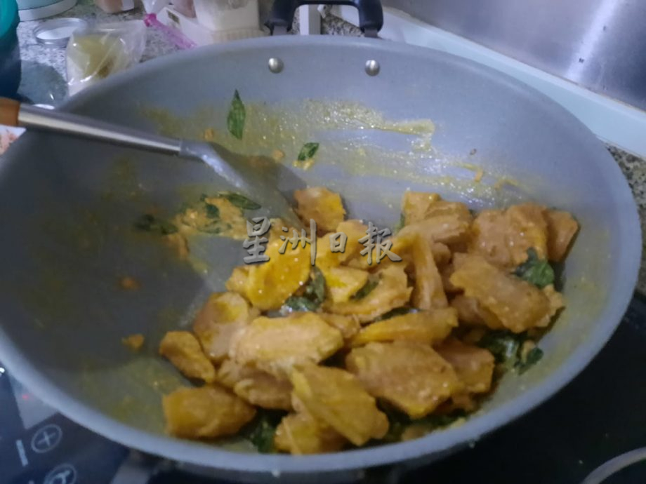 食客指路：喜欢下厨的男人，颜俊秋追求原汁原味