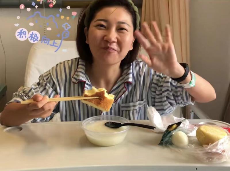 泰国坠崖孕妇3年后站起来了：若吃不了苦放弃，对不起第二条命