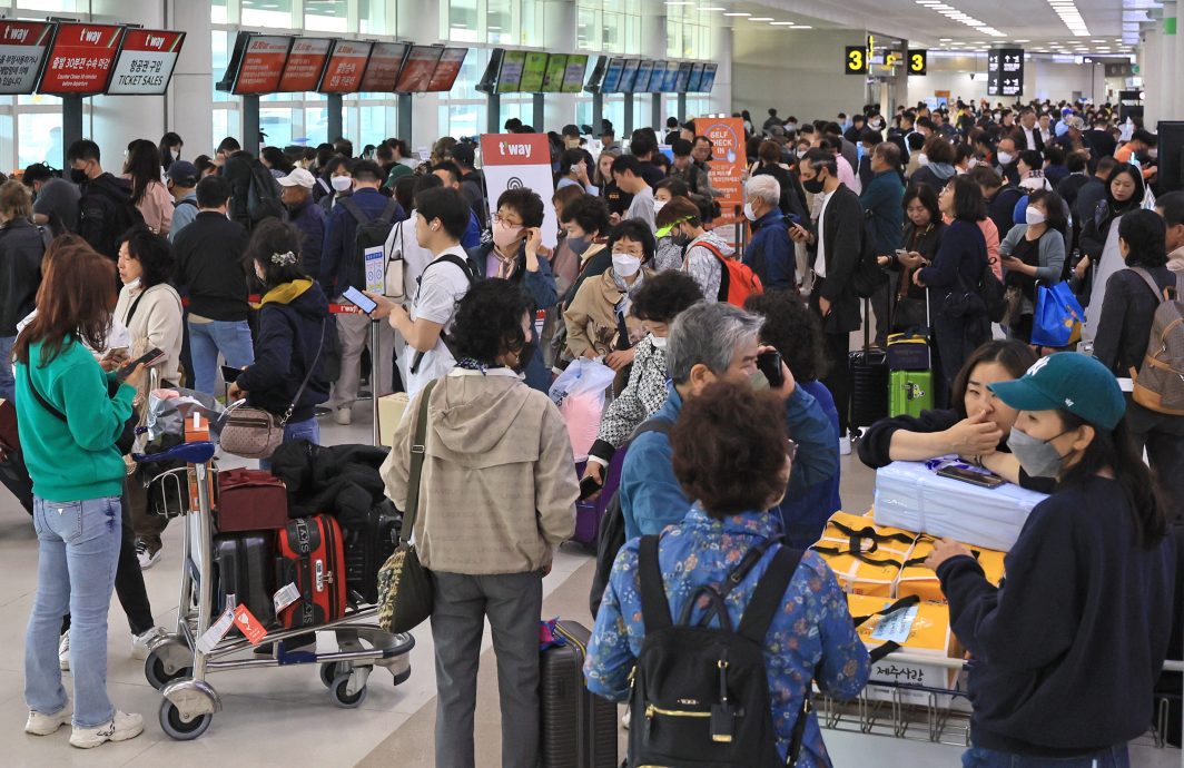 济州岛刮“台风级强风”导致多航班、船班被取消