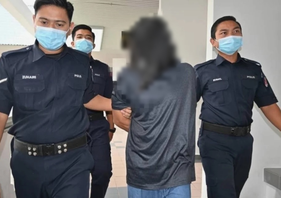 涉强奸非礼继女 游泳教练或判监830年