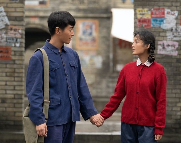 演农村人肤太黑  陈晓李沁造型太丑挨轰