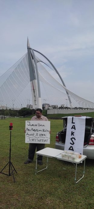 男子卖叻沙让妻儿好开斋  “每天卖50包就有RM50收入”