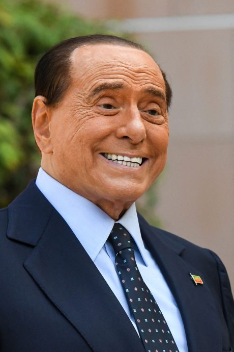 看世界)意大利前总理贝卢斯科尼患白血病