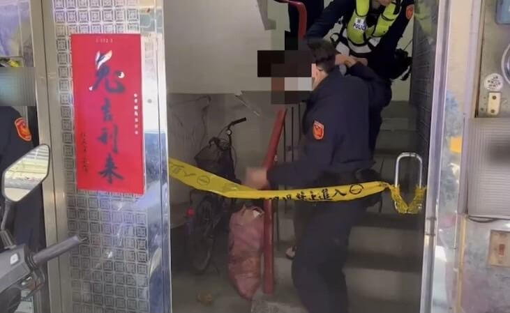 看世界/新北芦洲杀人案 弟拿牵狗绳勒毙无业兄长