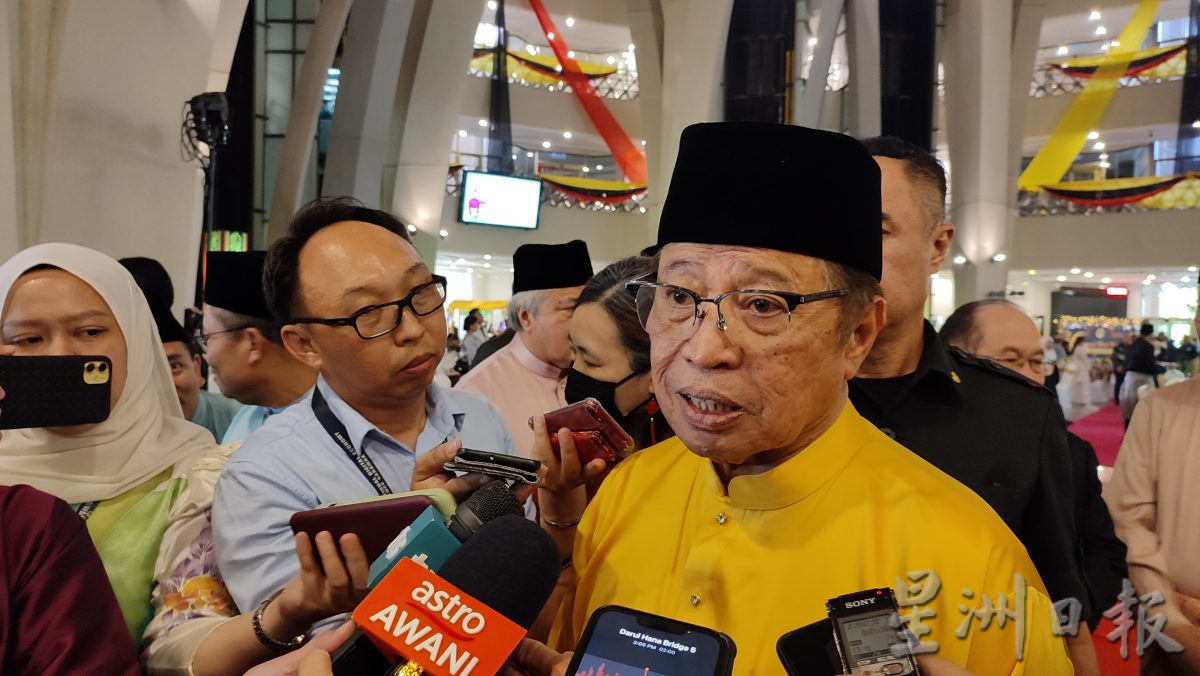 砂总理拿督巴丁宜阿邦佐哈里