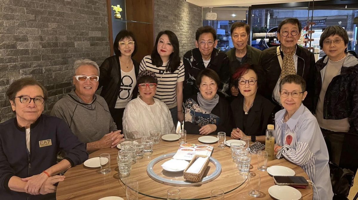 秦祥林满头白发返台 网赞还是帅哥