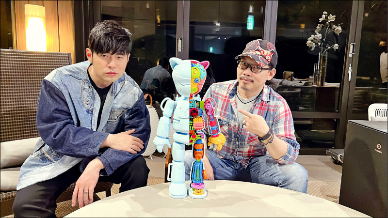 称周董比艺术创作难搞 方文山斜杠当艺术家