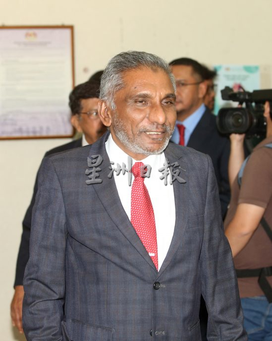 纳吉和依尔旺失信案/提呈陈情书,无法如期开审