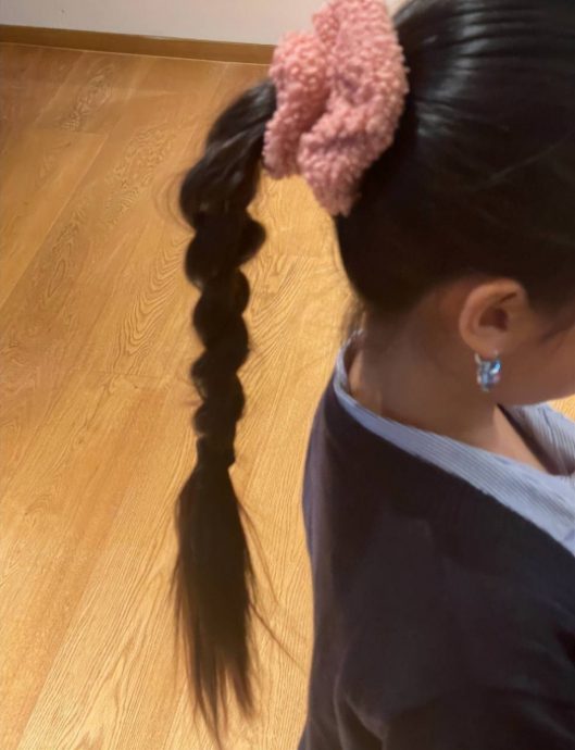 网批邓超9岁女儿戴钻石耳环 真相揭晓酸民尴尬了