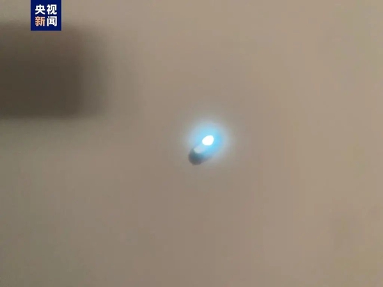 苏丹冲突:中企关闭灯光躲避袭击 央视驻地大楼受损