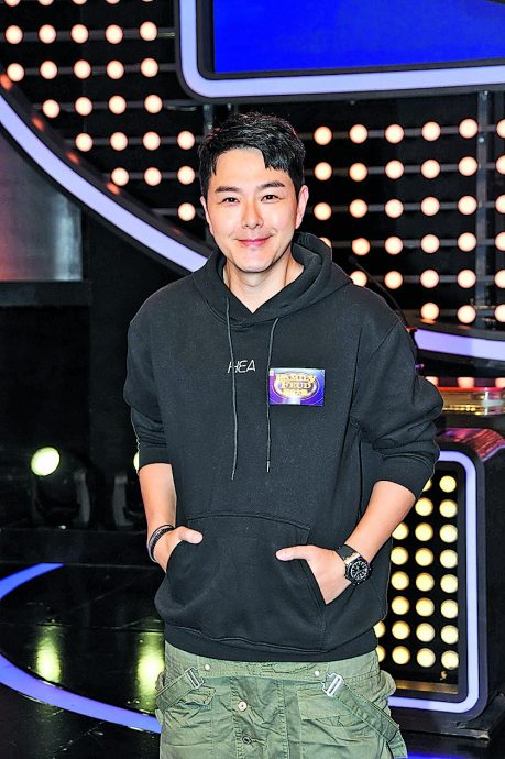 萧正楠曝又来马公干 被乾儿子当“玩具”吓怕