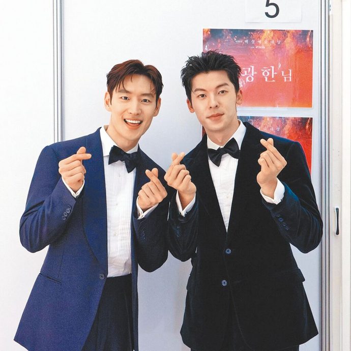 许光汉被IU翻牌 　网狂贺：追星成功