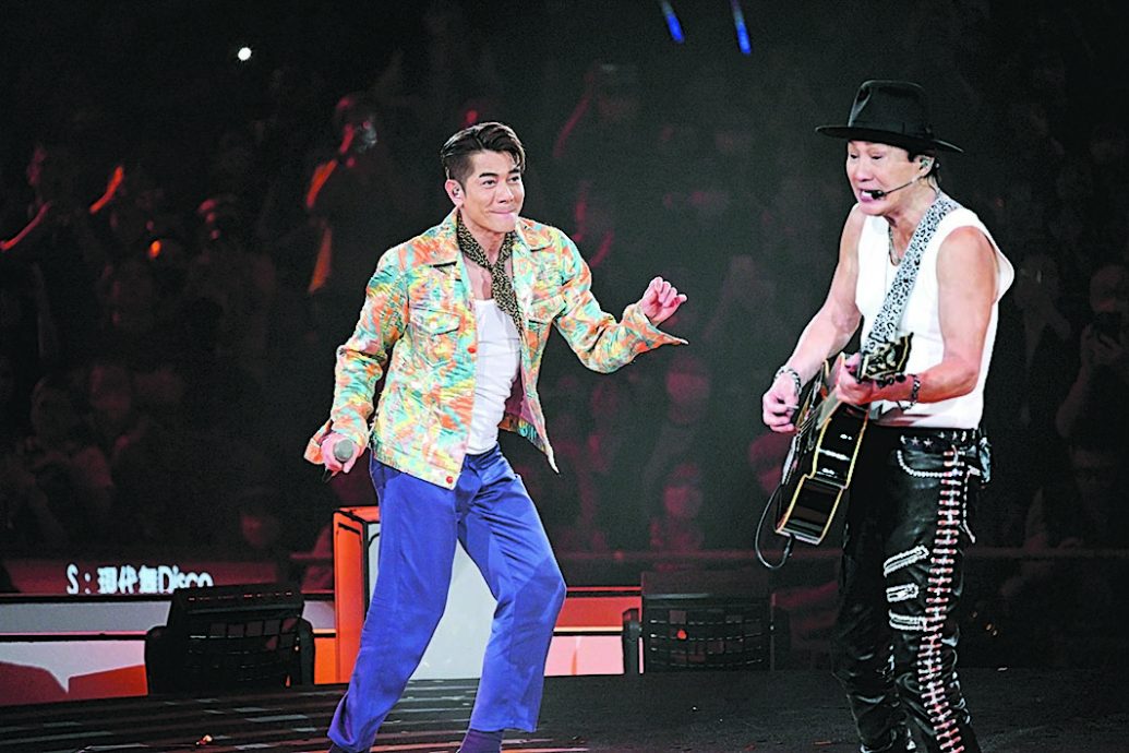 许冠杰赞舞台皇者 郭富城紧张脚软