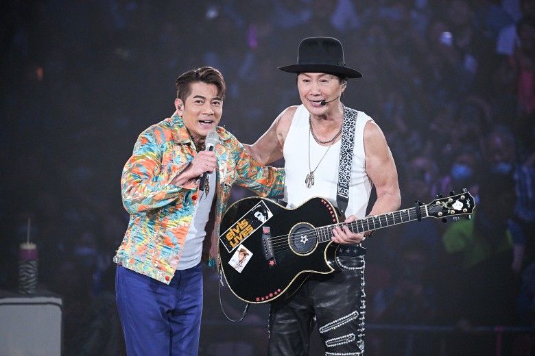 许冠杰赞舞台皇者 郭富城紧张脚软