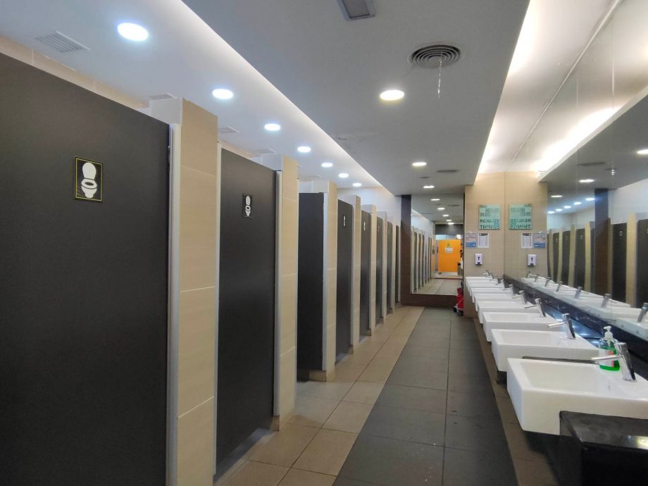 请签发(大北马)沈志勤听取槟城机场扩建计划汇报