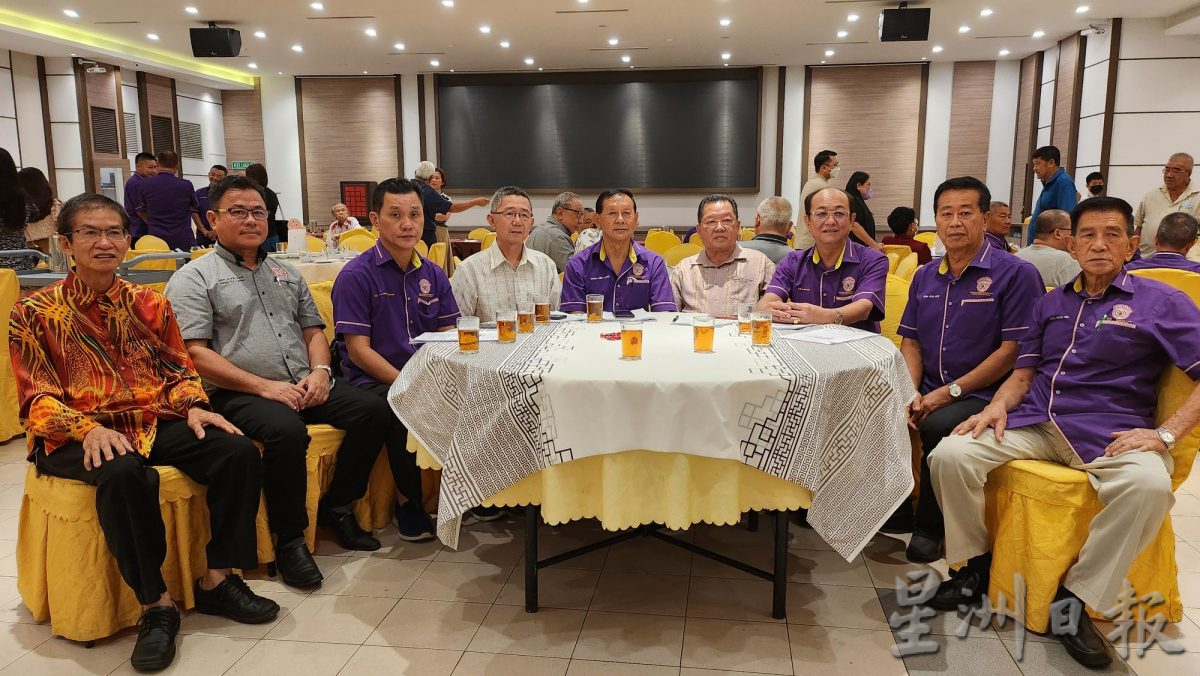 贩商同业总会宣布简化程序,贷最高2万 小贩商无需担保人