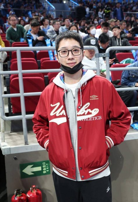 赖冠霖发福照撞脸他 网崩溃男神成路人