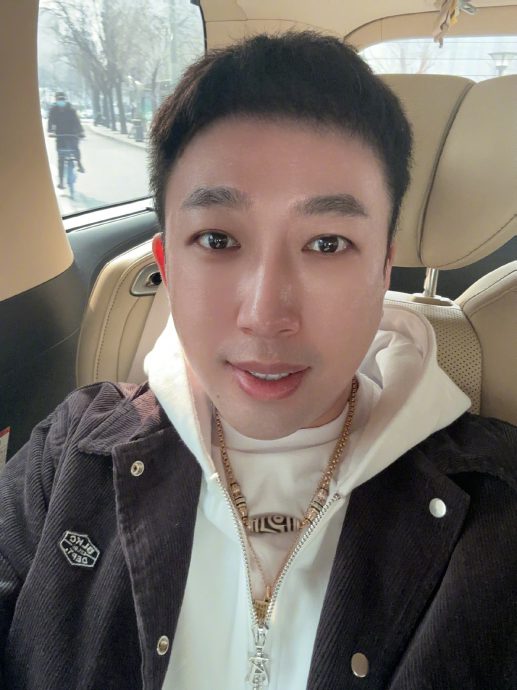 赖冠霖发福照撞脸他 网崩溃男神成路人