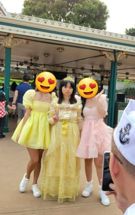 阿仪扮公主触犯规例 被拒入迪士尼