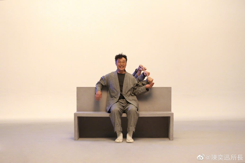 陈奕迅感叹人老心变柔软 自揭以前死撑只有黑脸