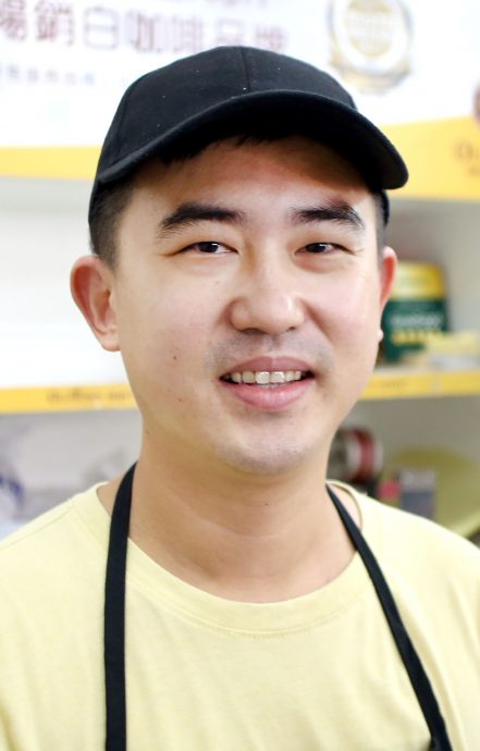 霹:未签网/封面主文/开斋节假期“食在怡保” 食肆热爆现排队人潮